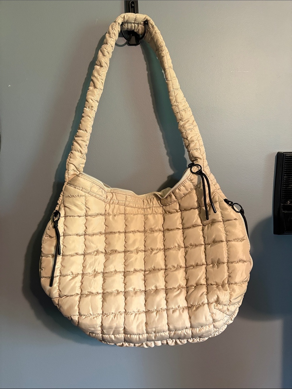 Quilted Shoulder Tote Bag in Cream